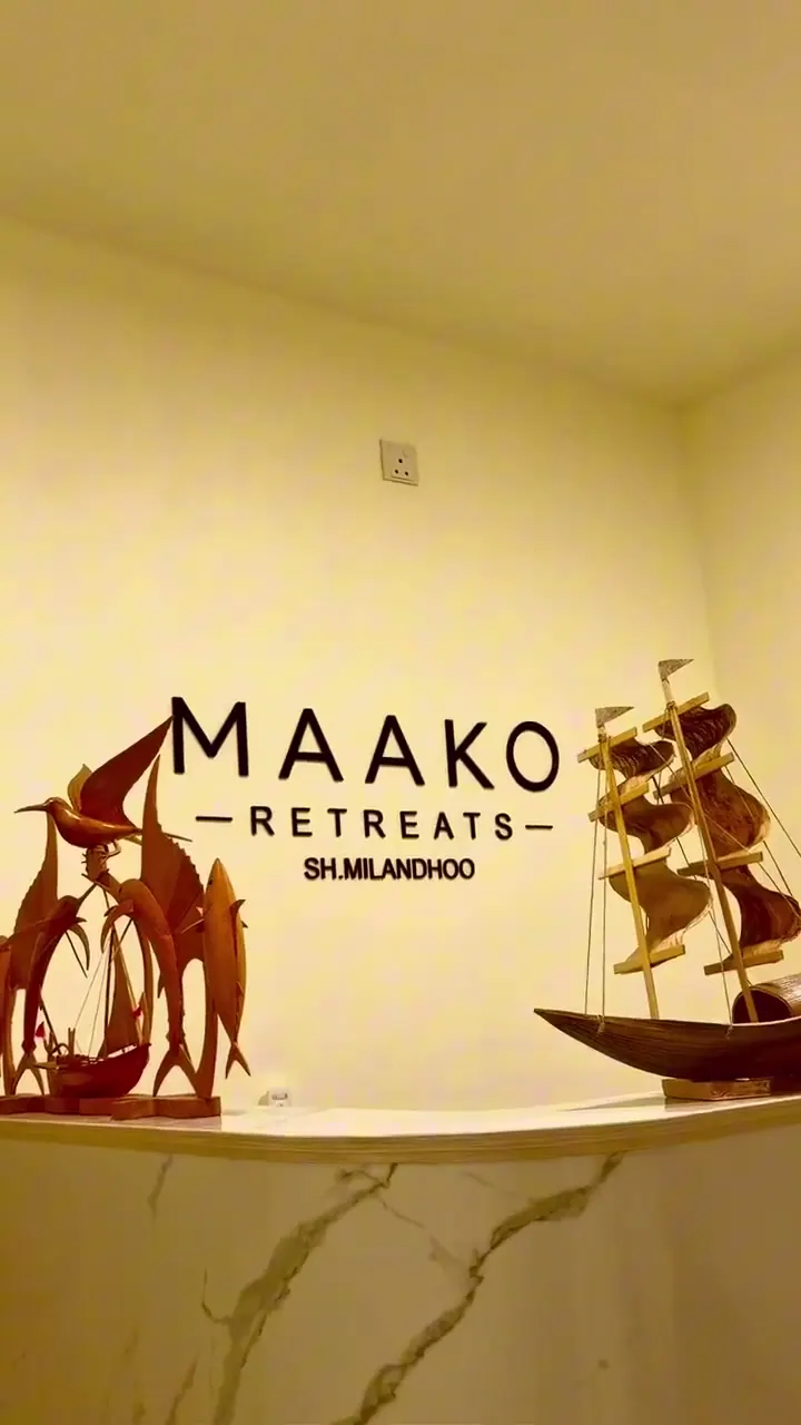 Maako Retreats